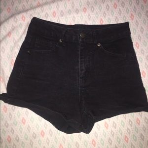 High black shorts!